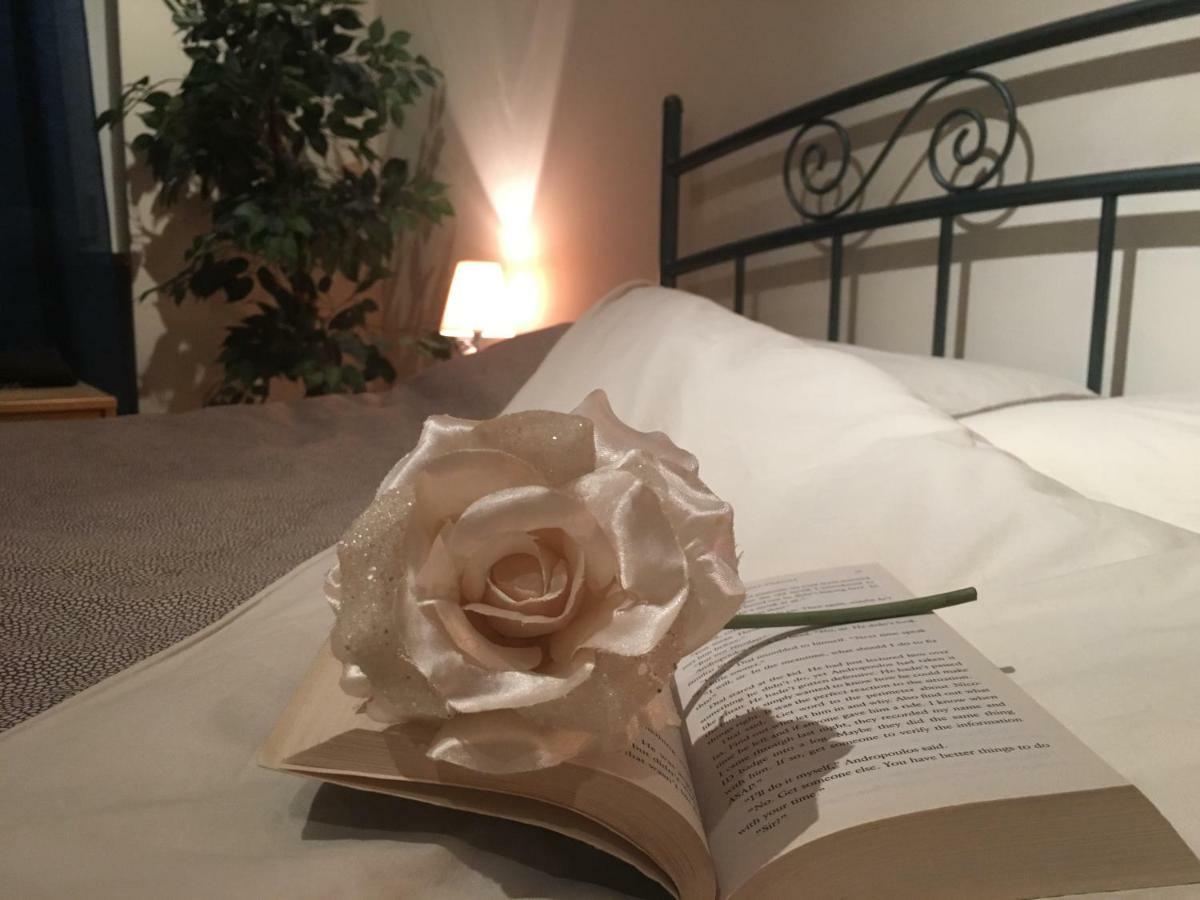 Juliet Room Верона Экстерьер фото